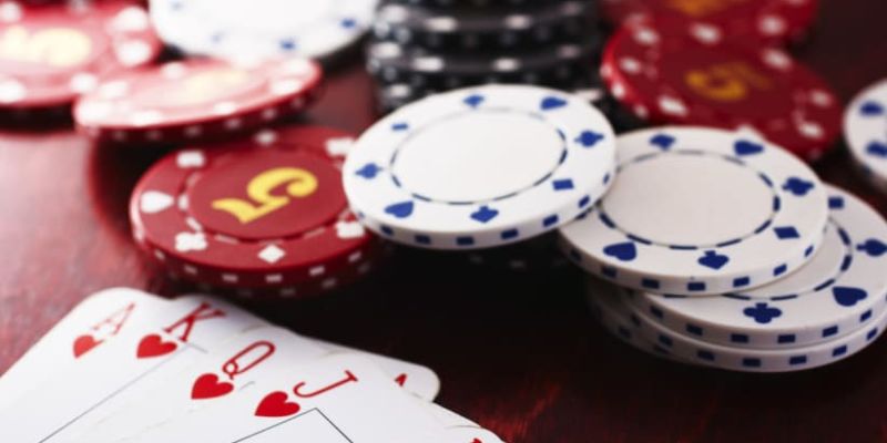 HeadsUp Poker: Cẩm Nang Chiến Thắng Trong Trận Đấu Một Chọi Một